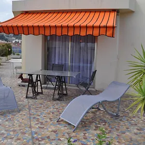 villa-sur-le-toit.fr-provencehotel.com/