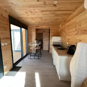 chalet-contemporain.midi-pyreneeshotels.com/