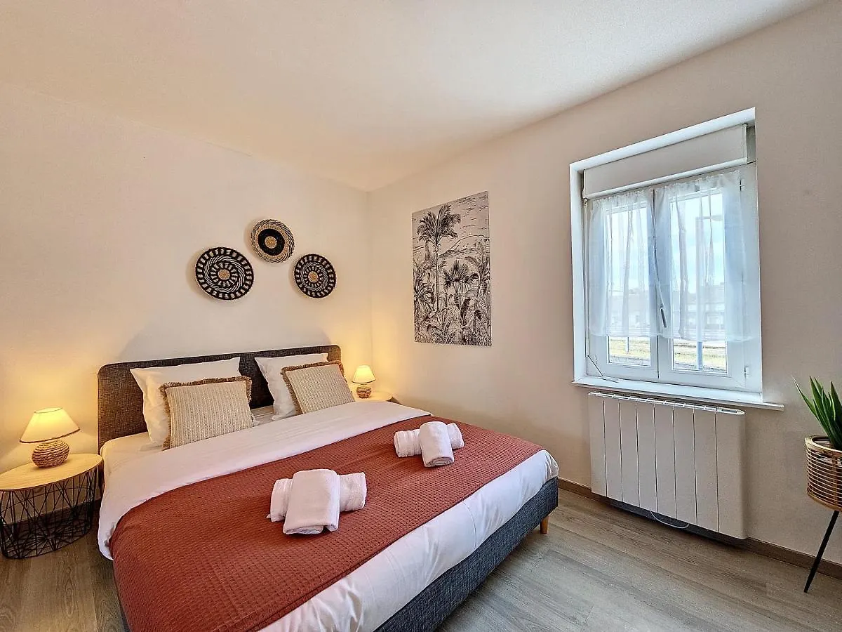 Joli Studio Le Rosa Bonheur, Proche De La Gare Yzeure