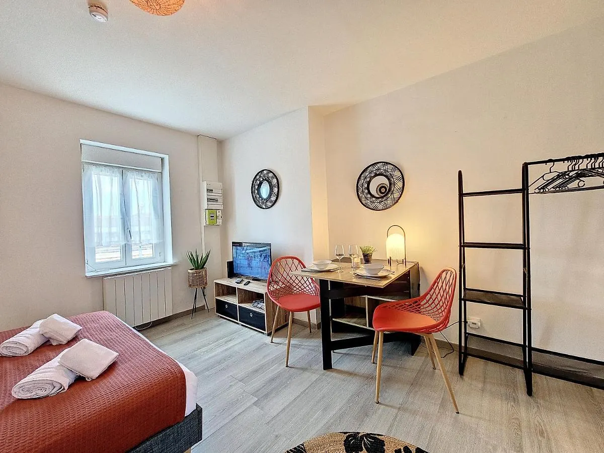 Joli Studio Le Rosa Bonheur, Proche De La Gare Yzeure